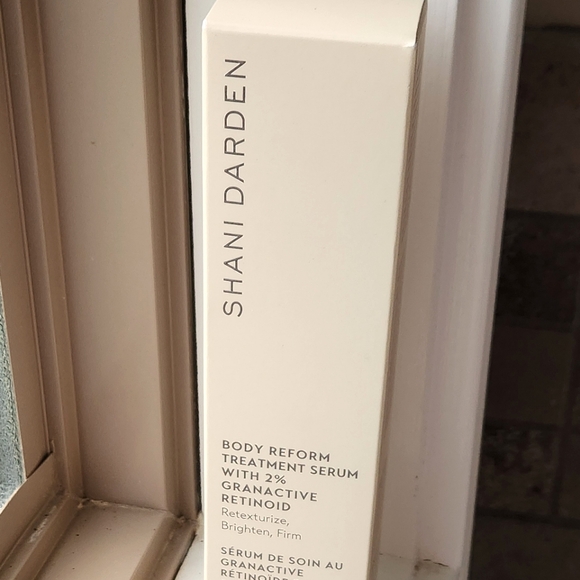 NIB SHANI DARDEN BODY REFORM TREATMENT SERUM - Picture 13 of 16